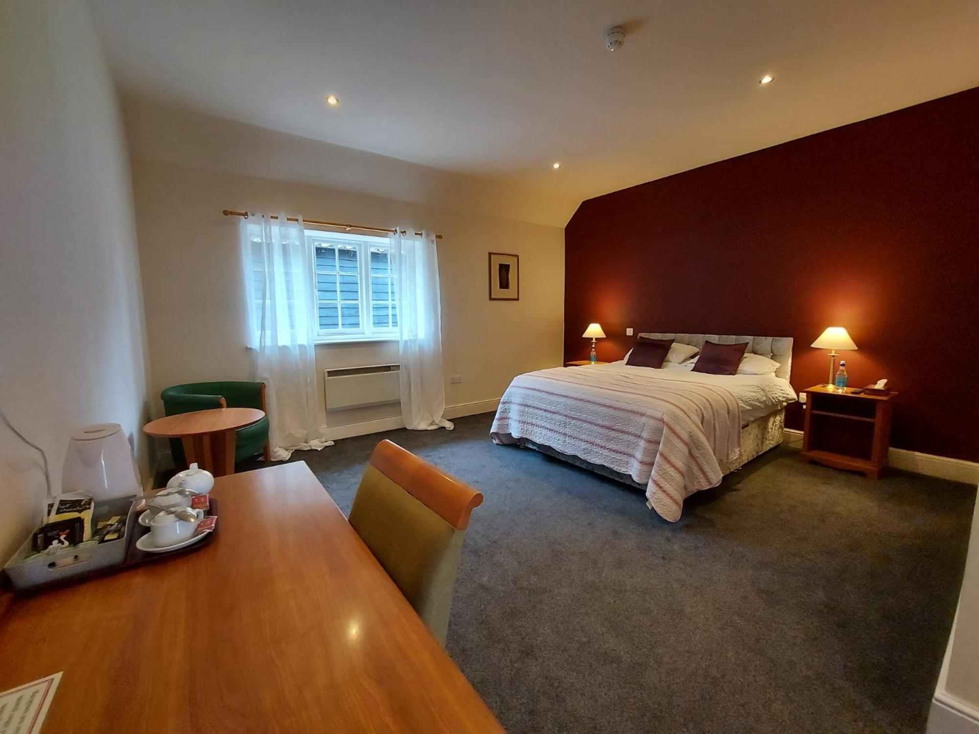 The Coach And Horses Bed & Breakfast Winchester Exterior photo